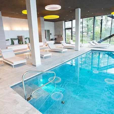 فندق Hilburger 4*